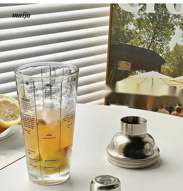 BANKE Scaled High-Quality Glass Measuring Cup - Image 3