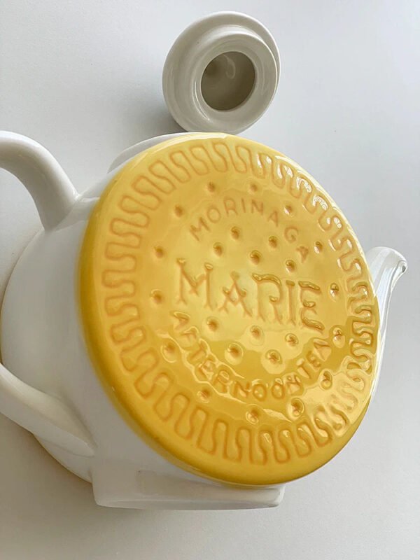 YASUKI Aria Whimsical Layered Burger Ceramic Cup - Image 14